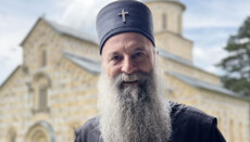 Serbische Kirche weist Urteil gegen Patriarch Porfirije aus Slowenien scharf zurück