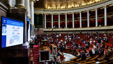 Frankreich verbot soziale Medien für Kinder unter 15 Jahren