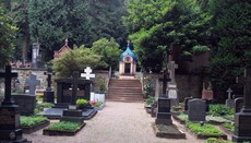 Wiesbadener Gemeinde rief zur Pflege des 170-jährigen orthodoxen Friedhofs auf