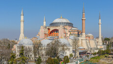 Erdoğan erklärte, die Hagia Sophia nicht nur geöffnet, sondern der islamischen Welt zurückgegeben zu haben