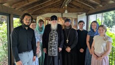 Kölner Jugendgruppe besuchte Archimandrit Gabriel auf einer Pilgerreise