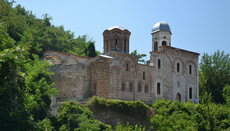Vandale beschädigte orthodoxe Kirche im Kosovo
