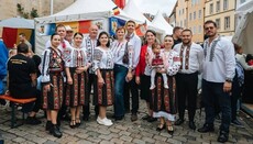 Rumänisch-orthodoxe Gemeinde Osnabrück präsentierte Kultur und Kirchenwunsch