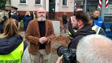 Jüdische Studenten versperrten einem AfD-Politiker den Zutritt zur Synagoge
