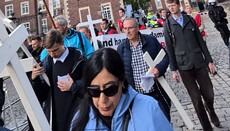 Münster: Schweigemarsch „1000 Kreuze für das Leben“ von Gegenprotest begleitet