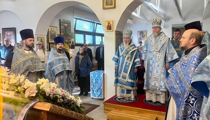 Metropolit Mark und Erzbischof Tichon zelebrierten die Göttliche Liturgie. Foto: Diözese