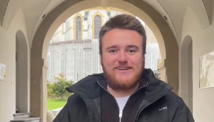 Einladung zum Jugendtreff. Foto: Screenshot des Videobeitrags