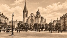 Serbisch-orthodoxe Gemeinde Frankfurt feiert 50 Jahre Kapellenweihe