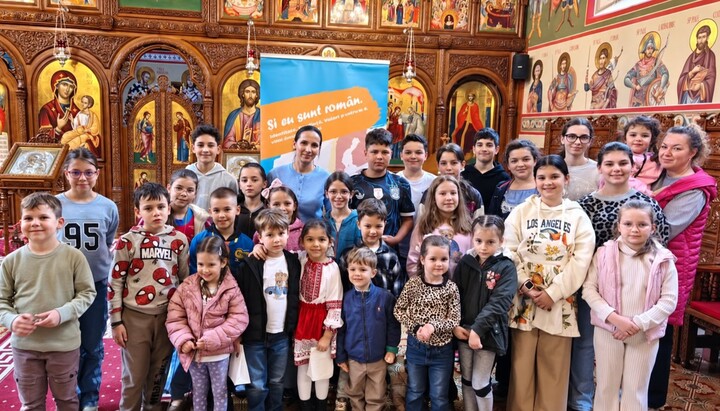 Mit religiösen und kulturellen Aktivitäten gibt die rumänisch-orthodoxe Gemeinde in Aschaffenburg ihren Glauben und ihre Traditionen an die jüngere Generation weiter. Foto: Gemeinde