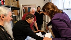 Fachleute begutachteten historisches Archiv der deutschen ROKA-Diözese