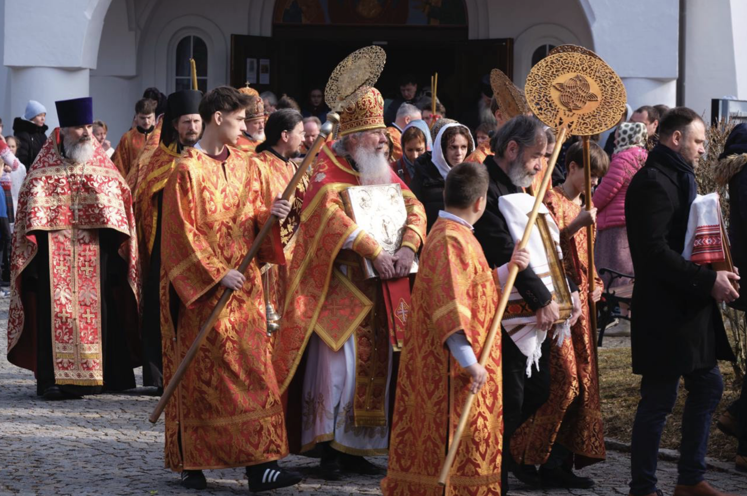 Die Kathedrale der Russischen Orthodoxen Kirche im Ausland in München feiert ihr Patronatsfest. фото 3
