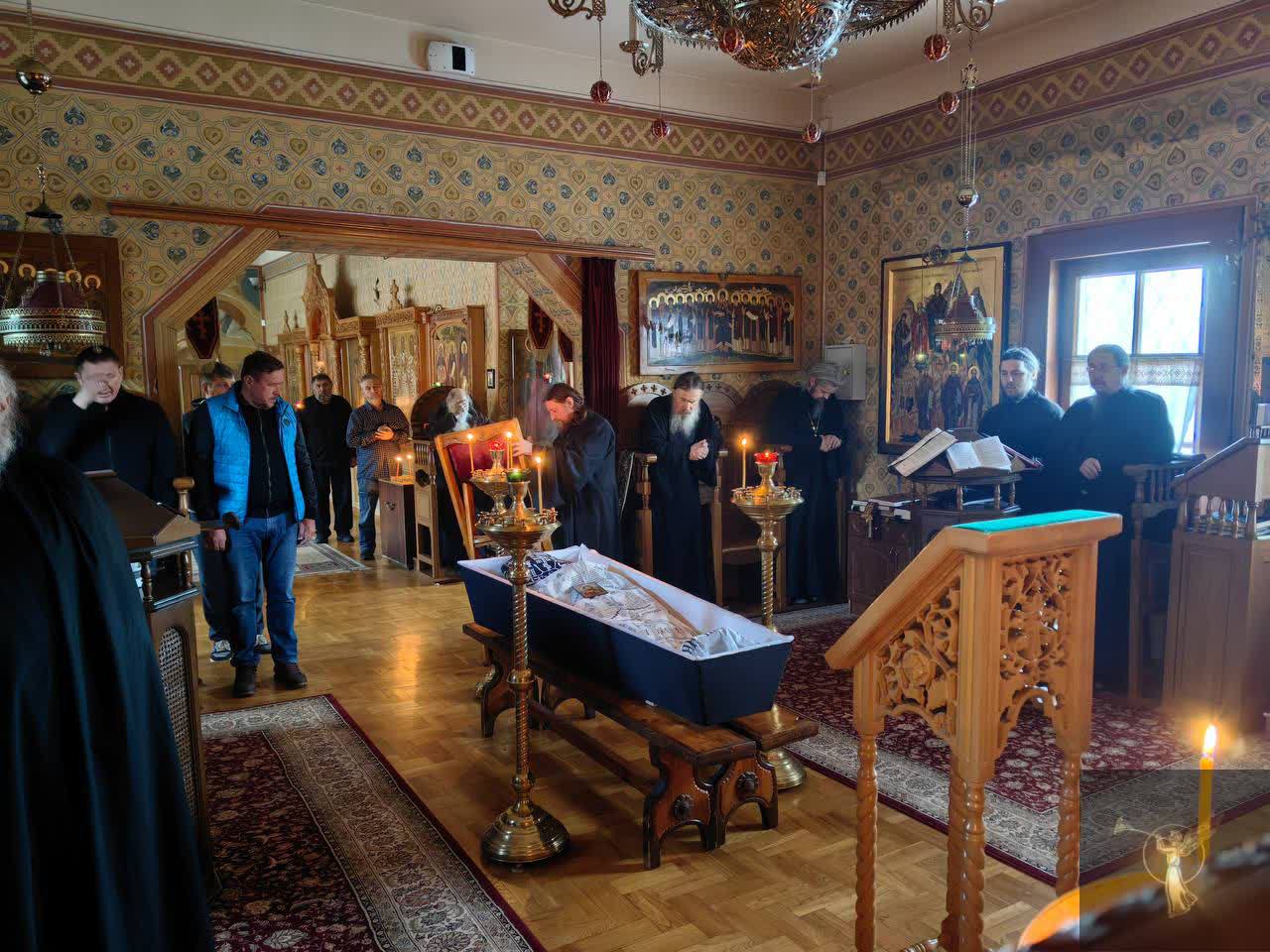 Der geistliche Vater des Patriarchen Kyrill ist verstorben фото 1