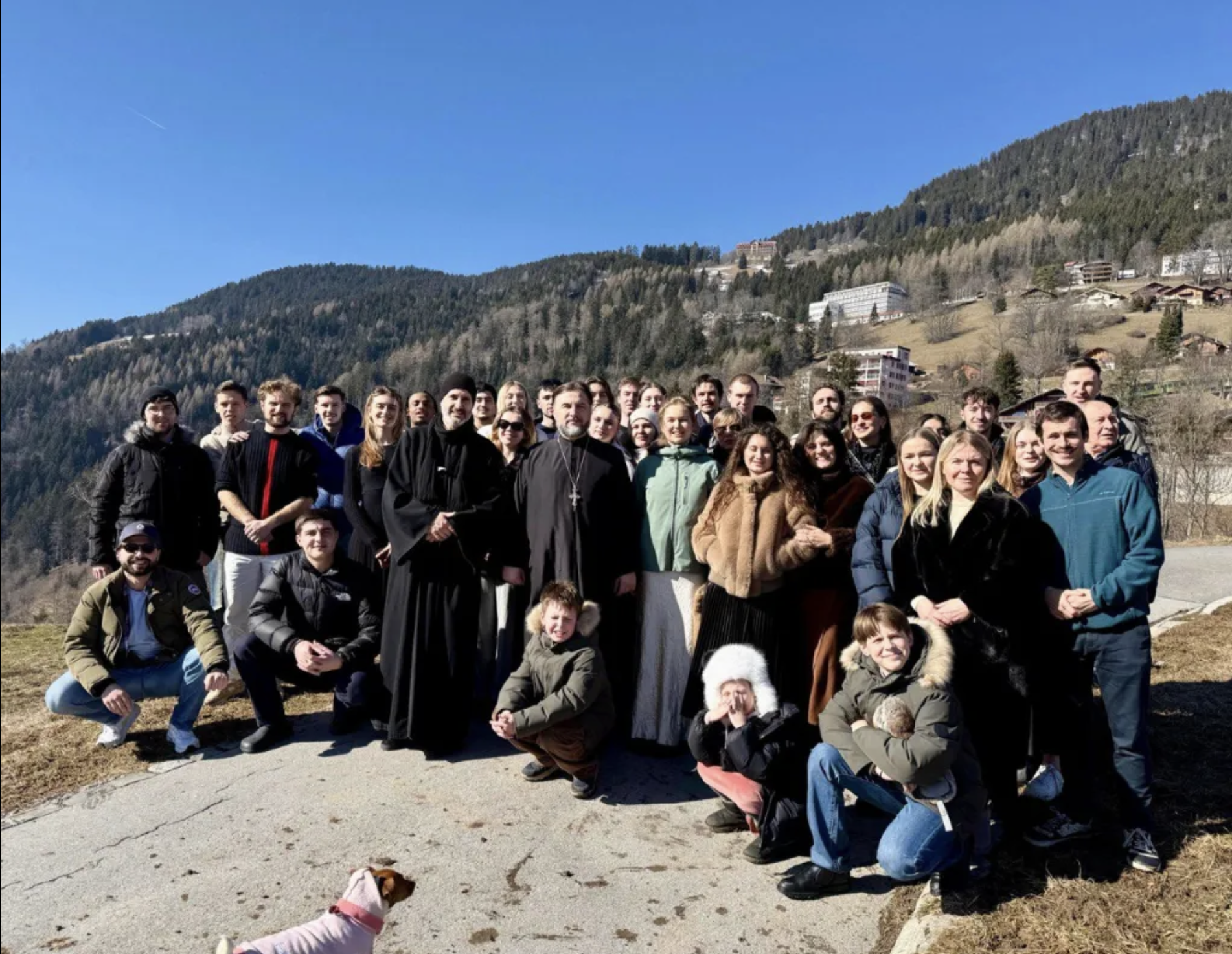 In den Schweizer Alpen fand ein Jugendtreffen statt фото 1