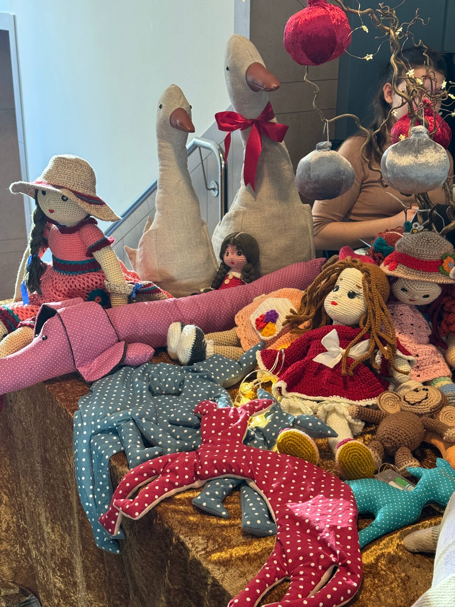 In Hamburg fand ein orthodoxer Weihnachtsmarkt statt фото 1