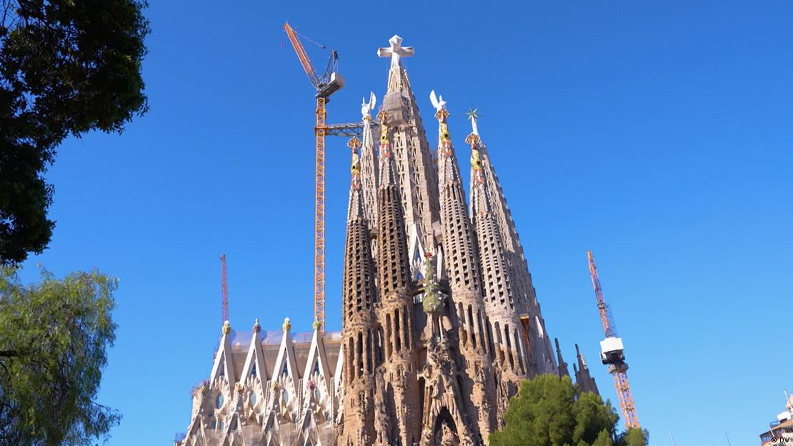 Papst weihte Hauptturm der Sagrada Família – jetzt höchste Kirche der Welt - Foto 1