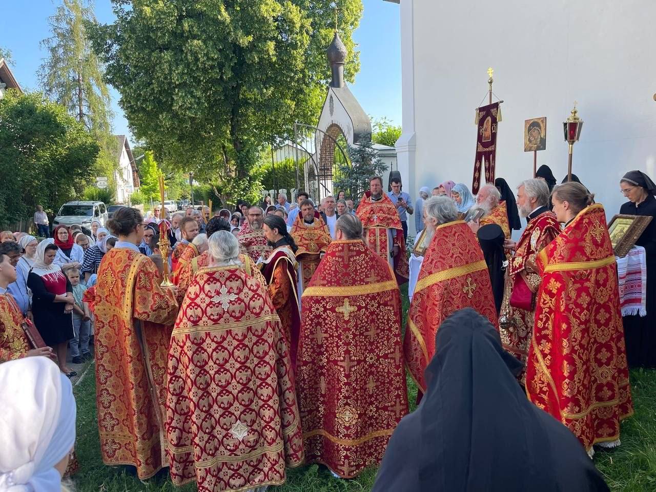 Metropolit Mark leitete Patronatsfest im Elisabeth-Kloster in München - Foto 1